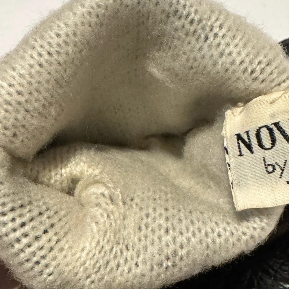 Aris Novakid Women’s M Gloves Black Tan Trim Buckles Accent Lined Vintage